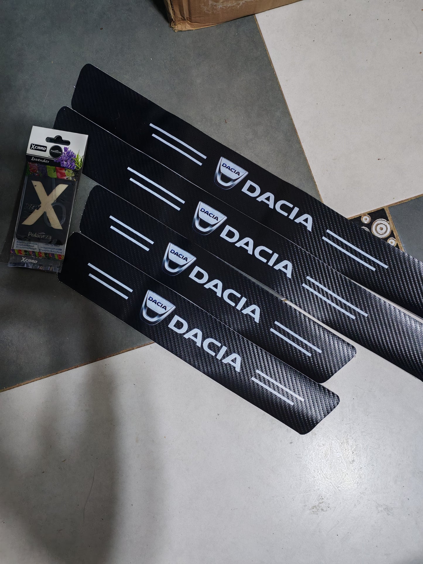 واقي عتبات الأبواب